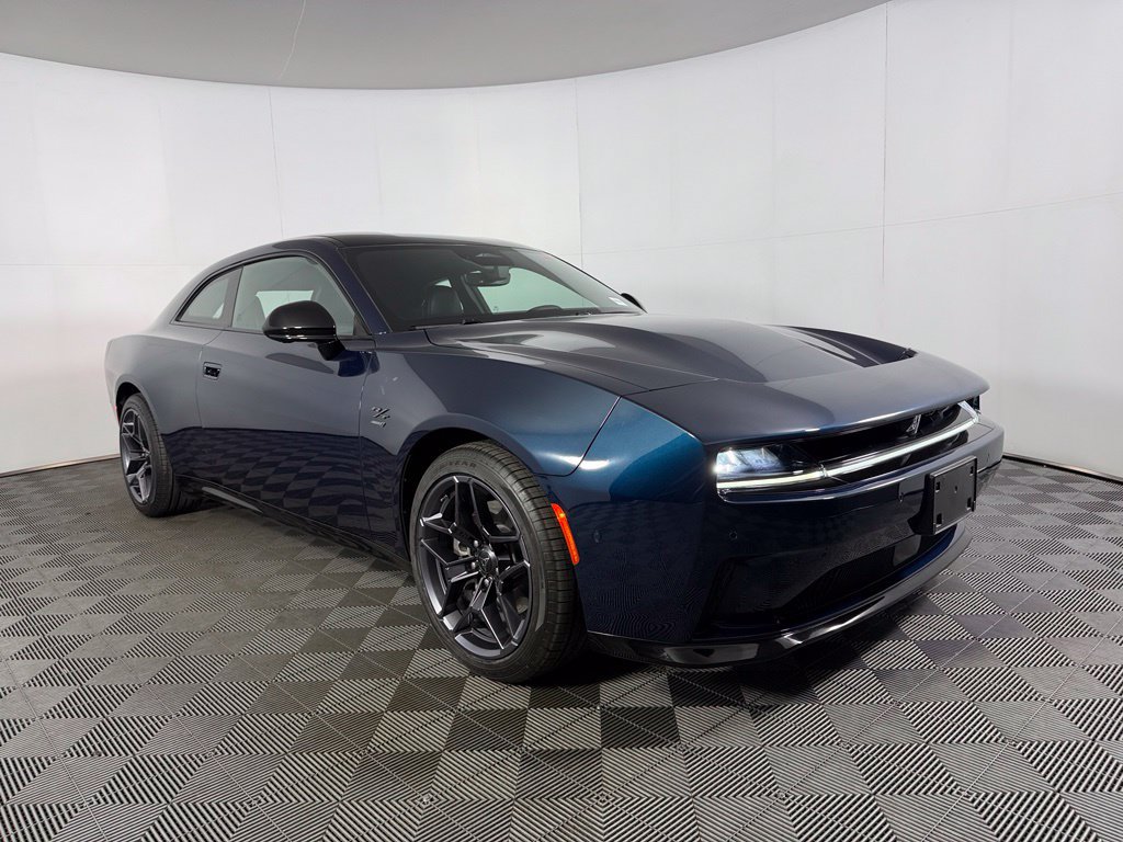 Used 2024 Dodge Charger Daytona R/T w/ Plus Group AWD/4WD image 6