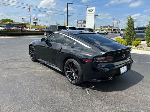 Used 2024 Nissan Z Performance w/ Floor Mat Package image 8