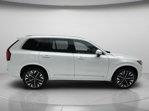 Used 2026 Volvo XC90 B6 Plus AWD/4WD image 6