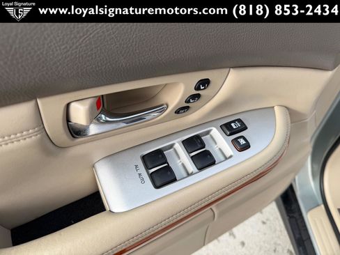 Used 2005 Lexus RX 330 image 19