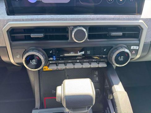 Used 2025 Toyota Tacoma 4x4 Double Cab Hybrid w/ Tow Tech Package image 30