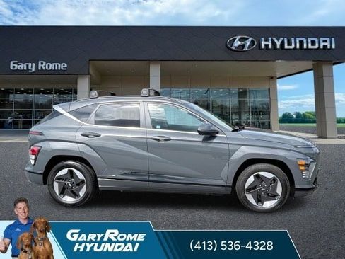 Certified 2025 Hyundai Kona Limited FWD image 11