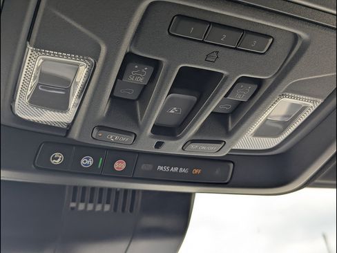 New 2026 Chevrolet Silverado 2500 ZR2 AWD/4WD image 29