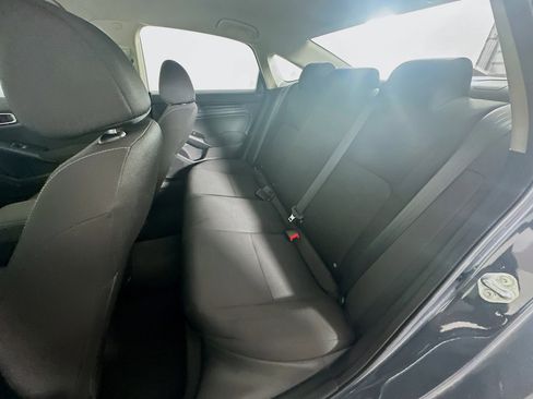 Used 2023 Honda Civic LX image 25