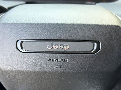 New 2026 Jeep Cherokee Laredo AWD/4WD image 23