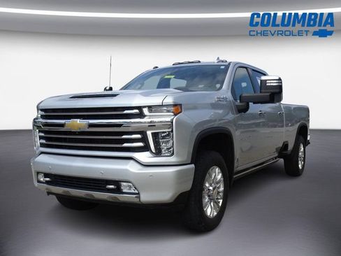 Used 2022 Chevrolet Silverado 2500 High Country w/ Z71 Off-Road Package AWD/4WD image 6