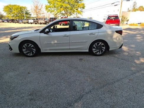 Used 2024 Subaru Legacy Limited image 1