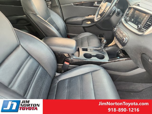 Used 2017 Kia Sorento EX w/ EX Premium Package FWD image 15