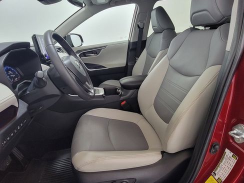 Used 2023 Toyota RAV4 Limited image 14