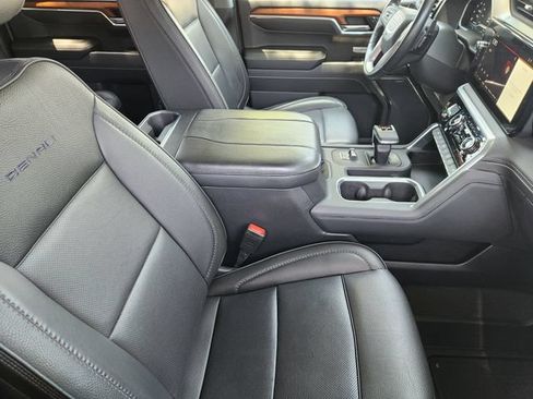 Used 2023 GMC Sierra 1500 Denali AWD/4WD image 14