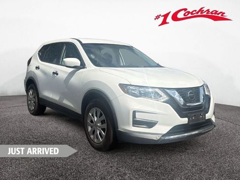 Used 2018 Nissan Rogue S AWD/4WD image 1