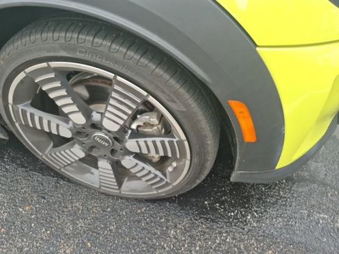 Used 2022 MINI Cooper S image 17