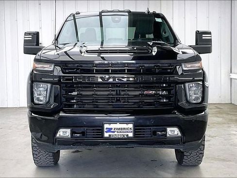 Used 2022 Chevrolet Silverado 2500 LTZ w/ LTZ Plus Package AWD/4WD image 3