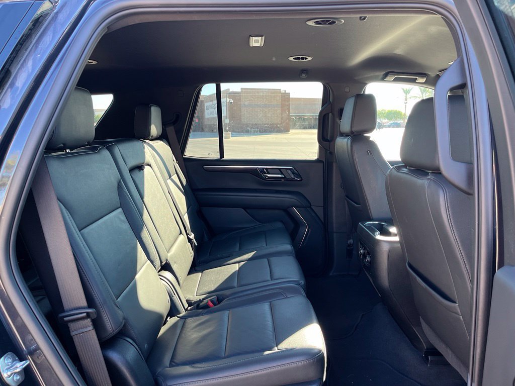 Used 2025 Chevrolet Tahoe Z71 AWD/4WD image 18