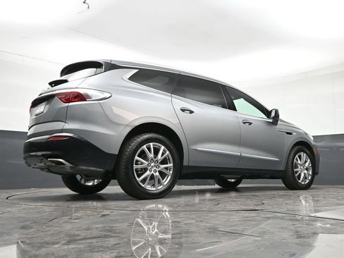 Used 2023 Buick Enclave Essence w/ Experience Buick Package AWD/4WD image 28
