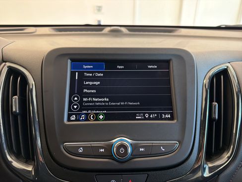 Used 2022 Chevrolet Equinox RS image 19