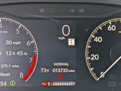 Certified 2025 Honda HR-V Sport image 30