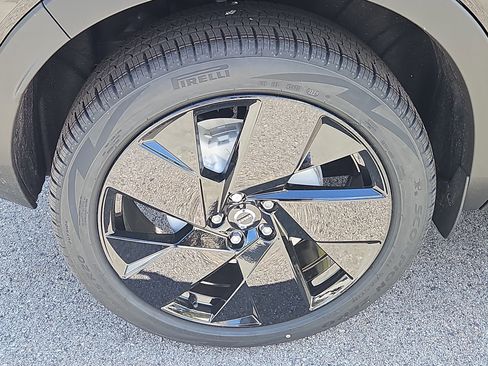 New 2026 Volvo XC40 B5 Ultra w/ Protection Package Premier AWD/4WD image 19