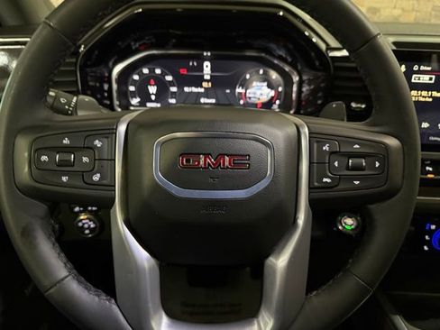 Used 2025 GMC Sierra 1500 SLT w/ SLT Premium Plus Package AWD/4WD image 14