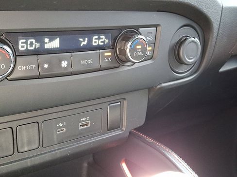 Used 2022 Nissan Frontier PRO-4X w/ Off-Road Protection Package image 27