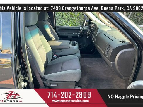 Used 2009 Chevrolet Silverado 2500 LT w/ Exterior Plus Package image 42