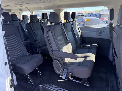 Used 2018 Ford Transit 350 XLT RWD image 12