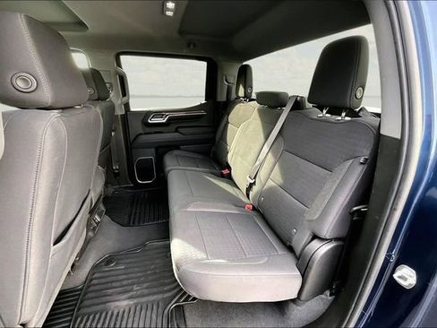 Used 2023 Chevrolet Silverado 1500 LT image 22