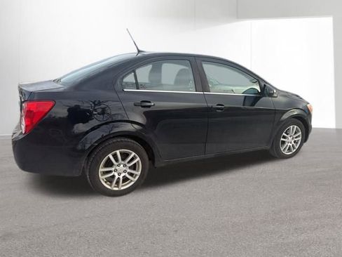 Used 2012 Chevrolet Sonic LT image 37