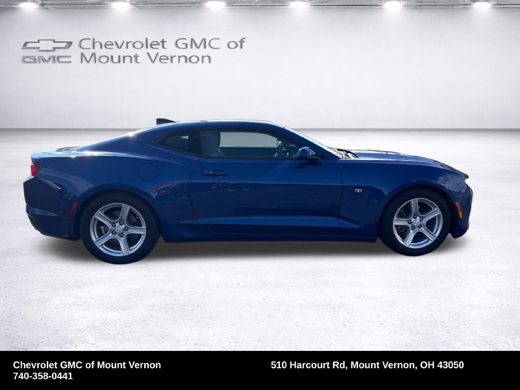 Used 2021 Chevrolet Camaro LT RWD image 8