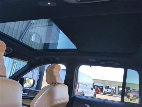 New 2025 Jeep Grand Cherokee Summit w/ Obsidian Package image 20