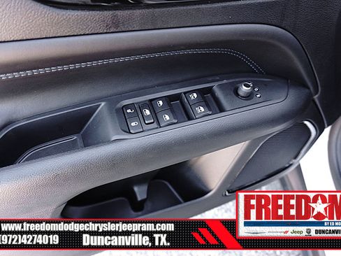 New 2026 Jeep Compass Latitude image 40