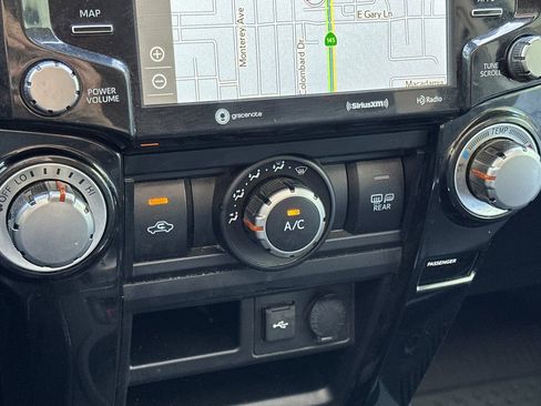 Used 2024 Toyota 4Runner TRD Off-Road Premium w/ Off Road Premium Plus Package AWD/4WD image 21