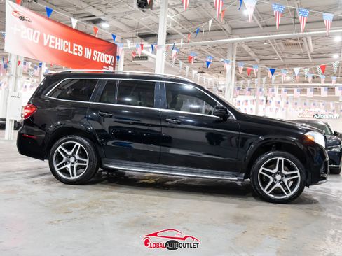 Used 2017 Mercedes-Benz GLS 550 4MATIC image 8