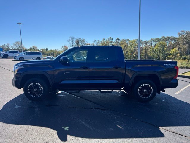 Used 2022 Toyota Tundra SR5 w/ TRD Off-Road Premium Package AWD/4WD image 6