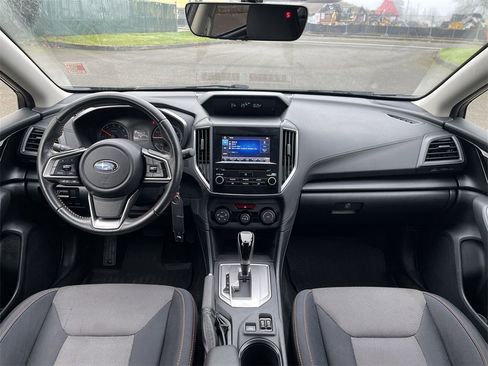 Used 2019 Subaru Crosstrek 2.0i Premium image 18