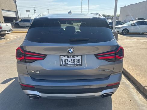 Used 2024 BMW X3 sDrive30i w/ Premium Package image 4