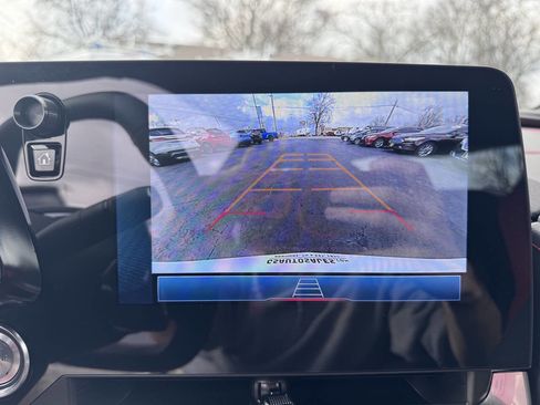 Used 2024 Chevrolet Corvette Stingray 2dr Coupe w/1LT image 31