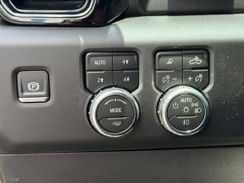 New 2026 GMC Sierra 1500 AT4 w/ AT4 Premium Package AWD/4WD image 26