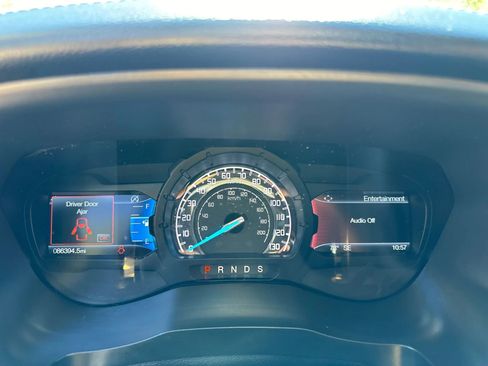 Used 2019 Ford Ranger Lariat w/ Black Appearance Package image 21