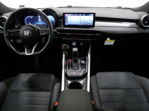 Used 2024 Alfa Romeo Tonale Ti image 10
