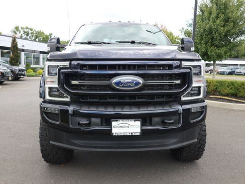 Used 2021 Ford F250 Lariat w/ Lariat Ultimate Package AWD/4WD image 8
