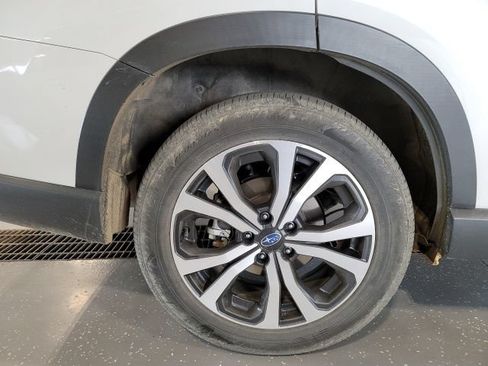 Used 2023 Subaru Forester Limited AWD/4WD image 15