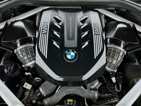 Used 2022 BMW X6 M50i image 31
