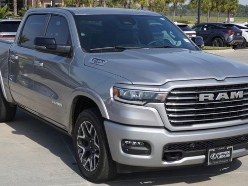 Used 2025 RAM 1500 Laramie w/ Laramie Southwest Edition image 3