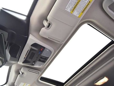 Used 2024 Subaru Crosstrek 2.0i Premium image 20