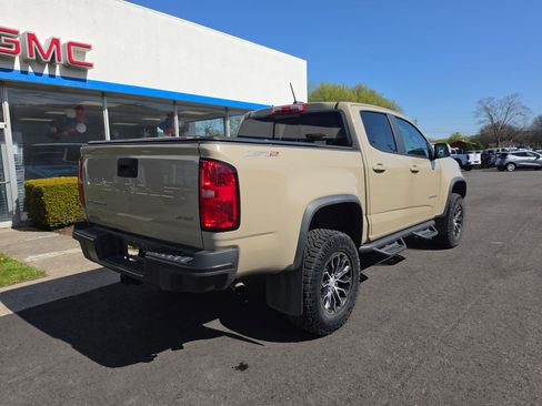 Used 2022 Chevrolet Colorado ZR2 AWD/4WD image 3