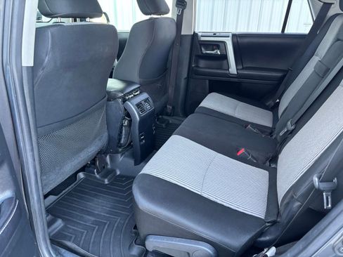 Used 2017 Toyota 4Runner image 29