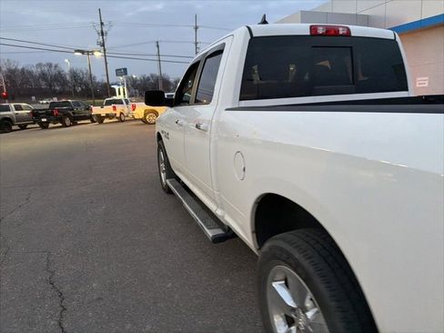 Used 2017 RAM 1500 Big Horn image 38