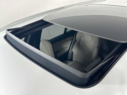 New 2026 Volvo XC90 B5 Plus image 19