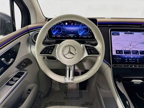 Used 2023 Mercedes-Benz EQE 350+ 4MATIC SUV w/ Exclusive Trim Package image 30